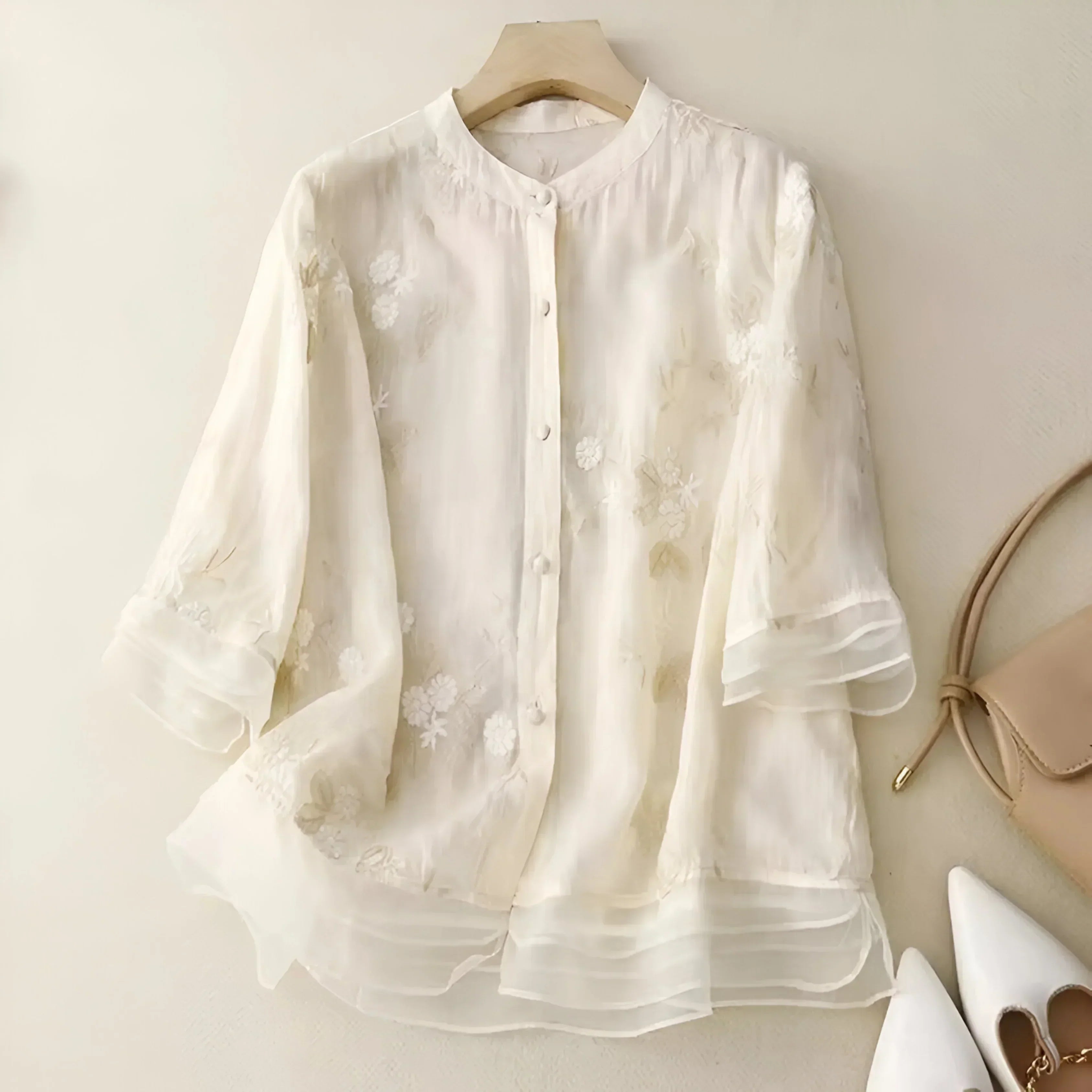 Emily Blouse Femme – Elegant Floral Blouse in Airy Fabric with Classic Cut