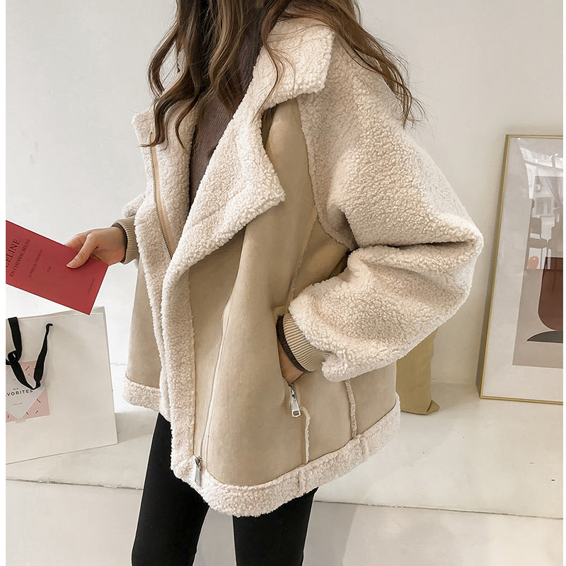 Emerald Veste Femme – Cozy Coat in Faux Fur with Warm Collar & Zipper Closure