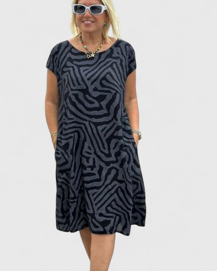 A-Line Dress – Flattering Silhouette & All-Day Comfort