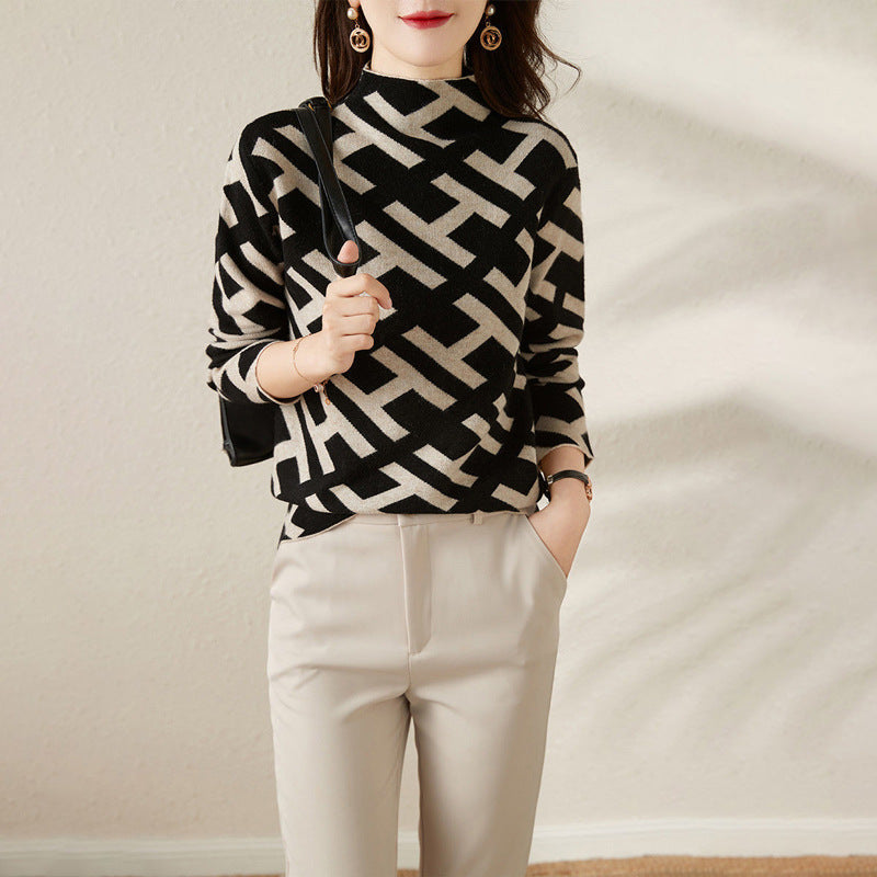 Maeve Knit Sweater Black and White for Women – Soft and Elegant Sweater with Modern and Feminine Cut