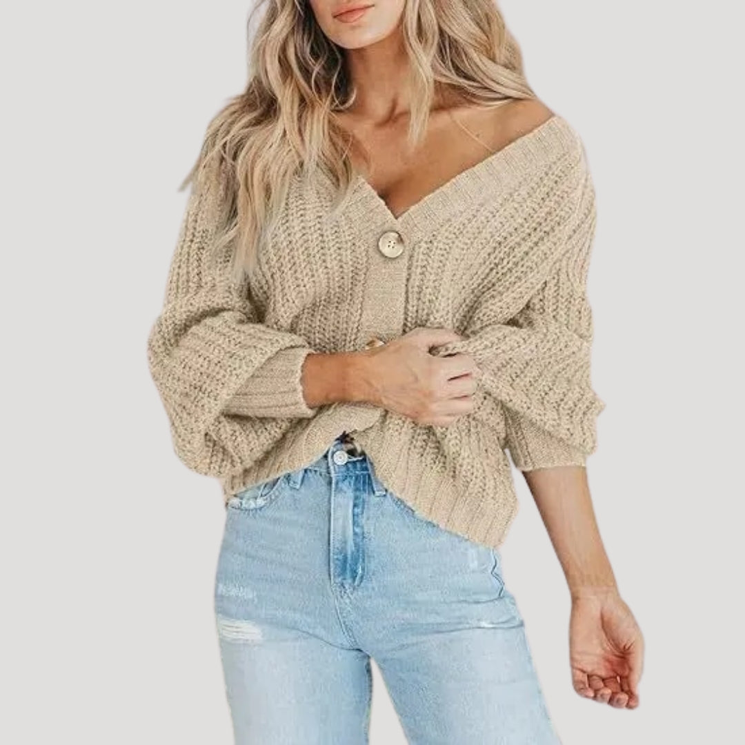 Women's chunky knit button up cropped cardigan