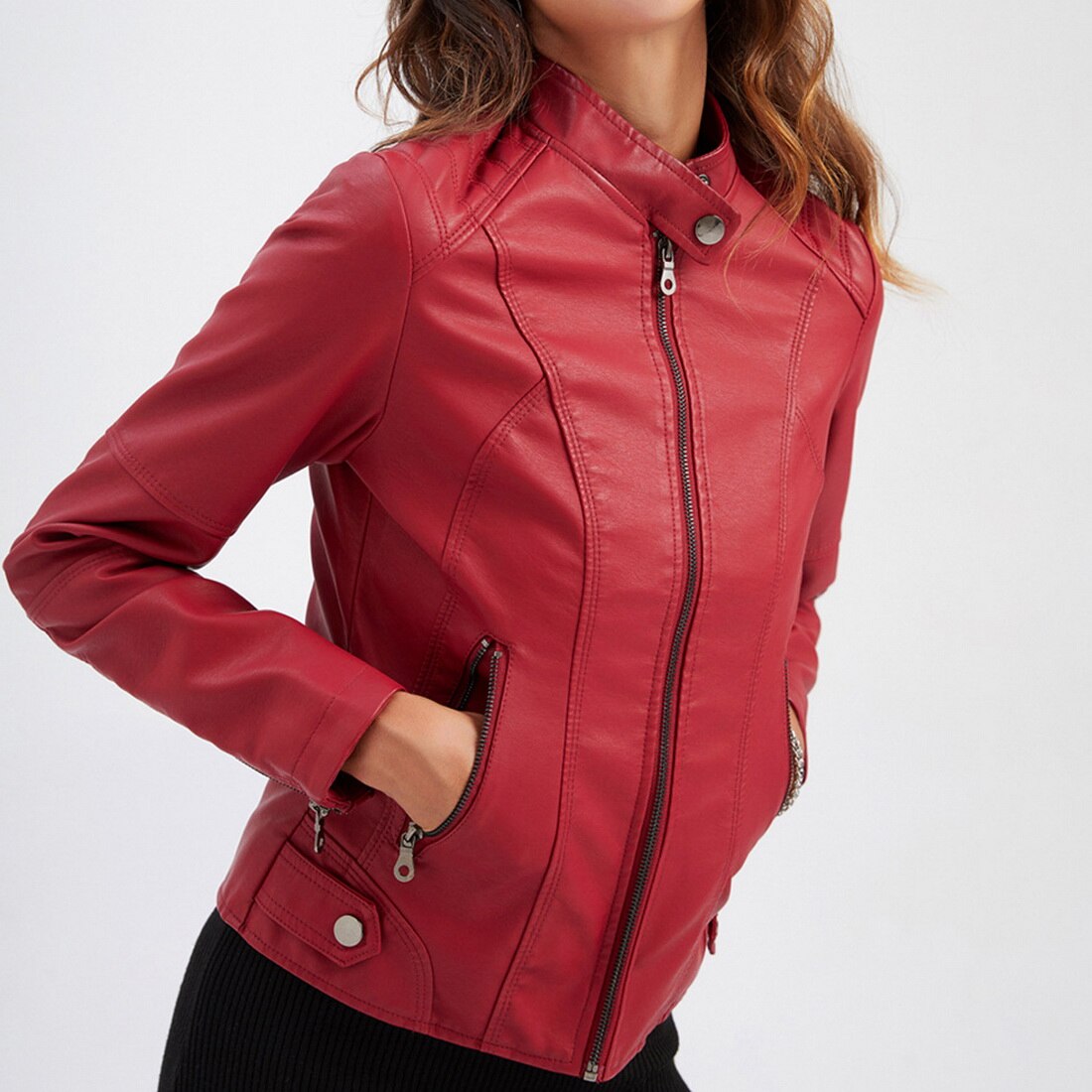 Diana Women's Leather Jacket – Elegant Regular Fit with Zipped Pockets & Zipper Closure