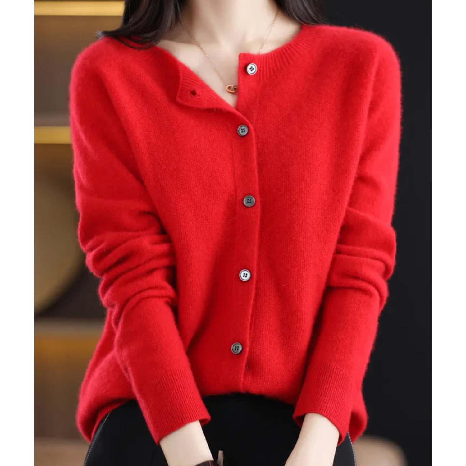 Mercy Cardigan Femme – Elegant Cardigan in Merino Wool & Soft Cashmere with Round Neck