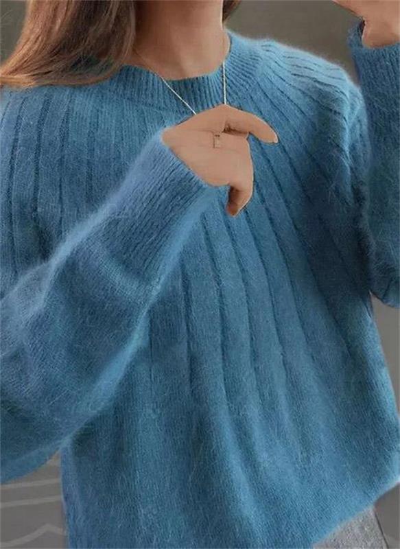 Phoebe Cashmere Sweater for Women – Soft and Luxurious Sweater with Classic Fit for Autumn and Winter