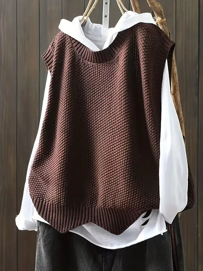 Vanya Sleeveless Sweater Woman – Comfortable Straight Cut & Classic Round Neck
