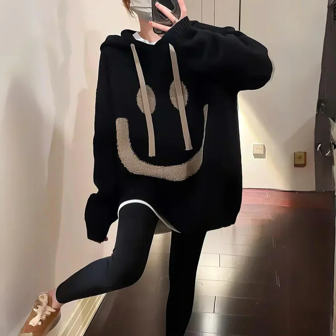 Ailany Oversize Hoodie Sweatshirt Women – Soft Knit Sweater with Playful Smiley Print & Relaxed Fit