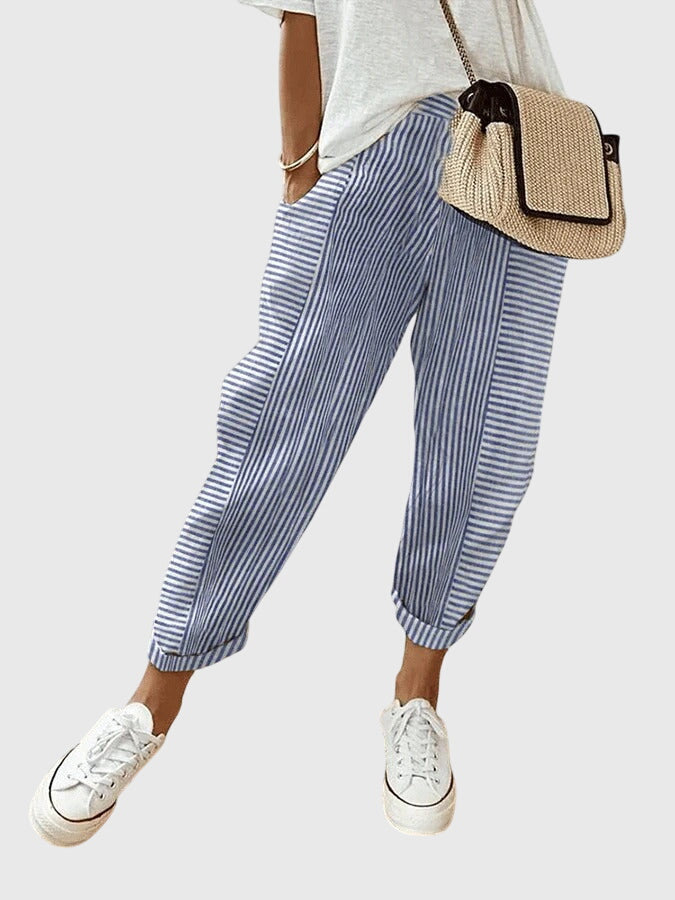 Relaxed Fit Dress – Waist-Defining Fit & Adjustable Straps