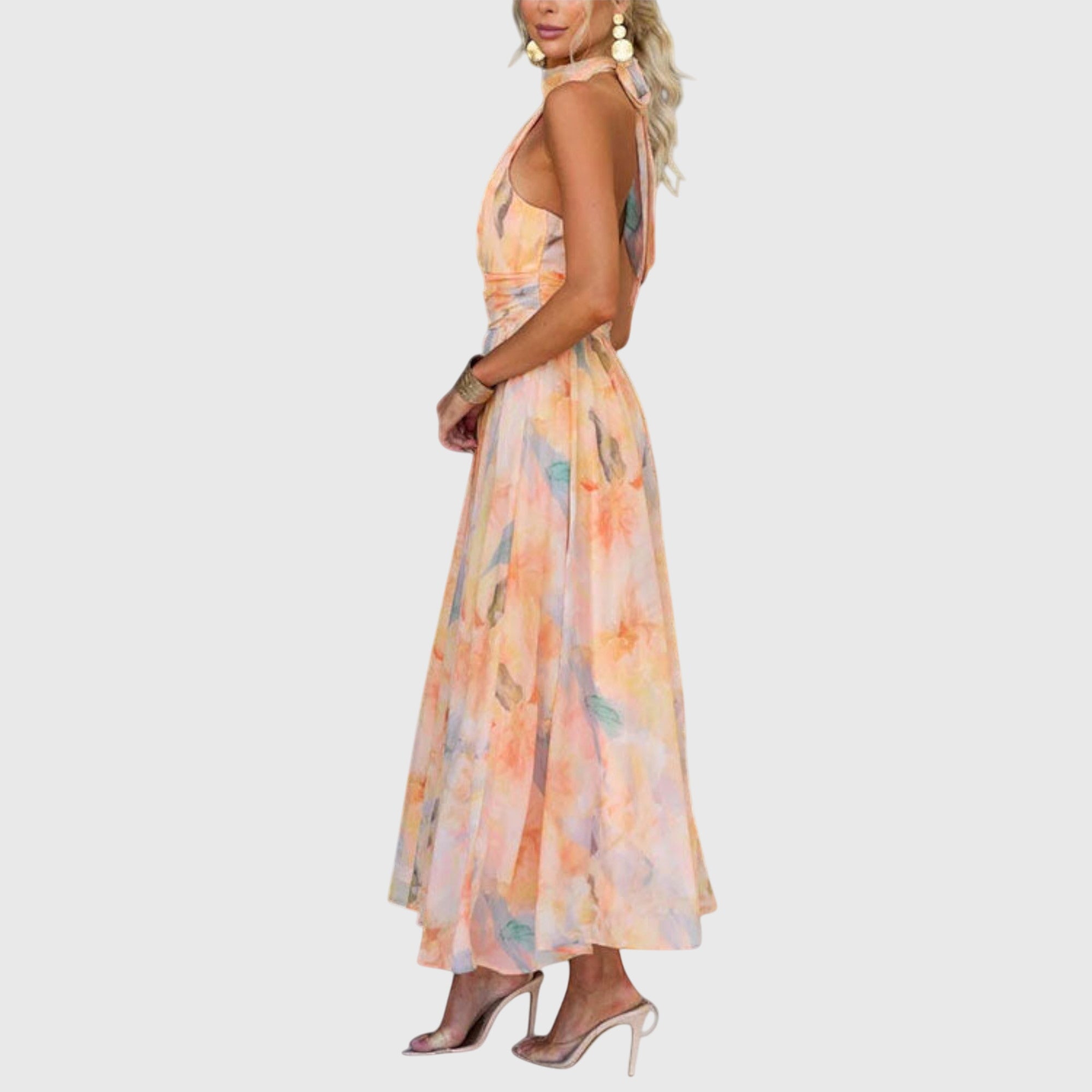 Summer Maxi Dress – Flattering Silhouette & Waist-Defining Fit
