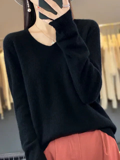 Lily Pull Woman – Elegant Knit in Soft & Comfortable Blend with Long Sleeves