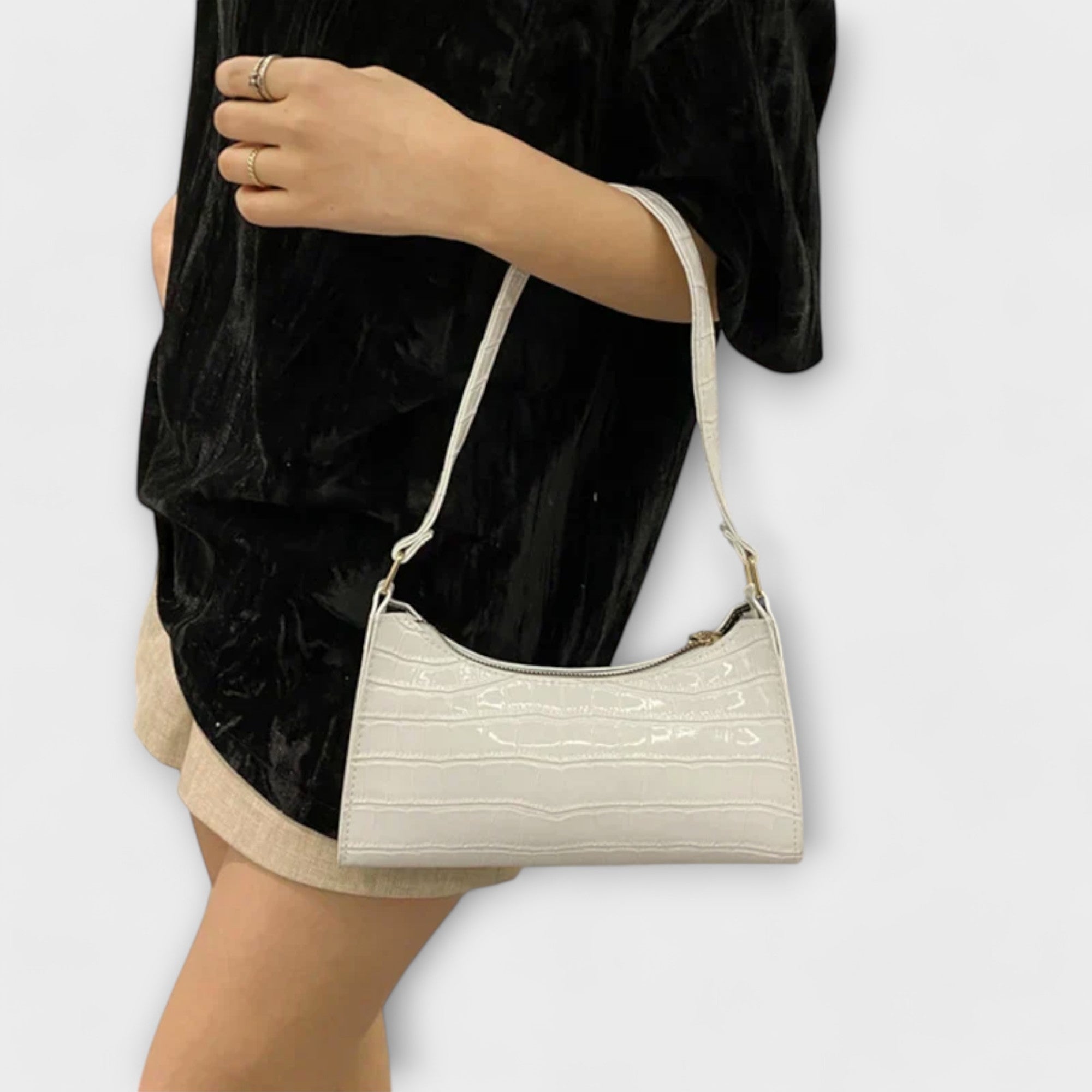 Annie | Shiny Leather Bag