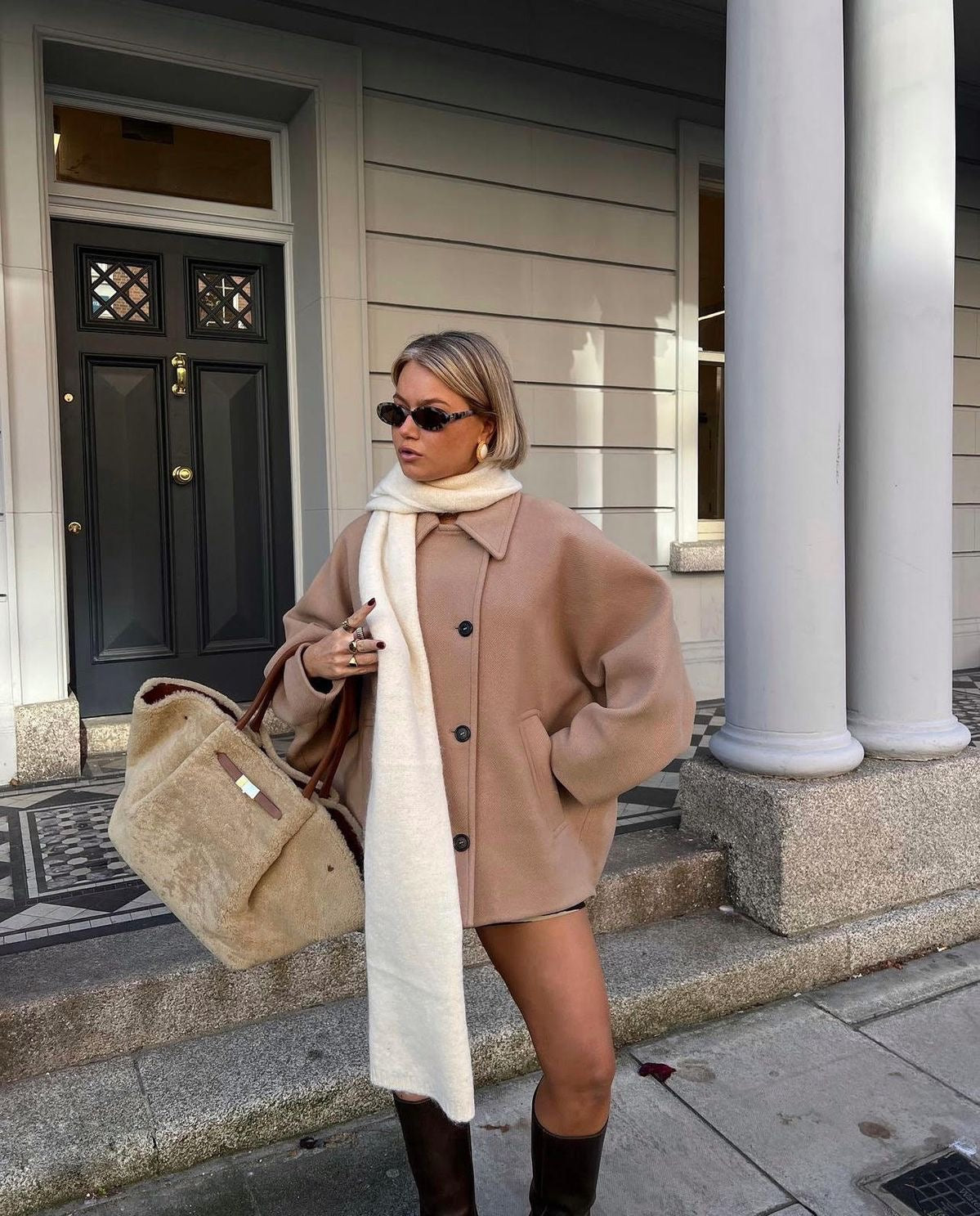 Amélie Woman Oversize Coat – Elegant Soft & Trendy Wool Coat for Winter