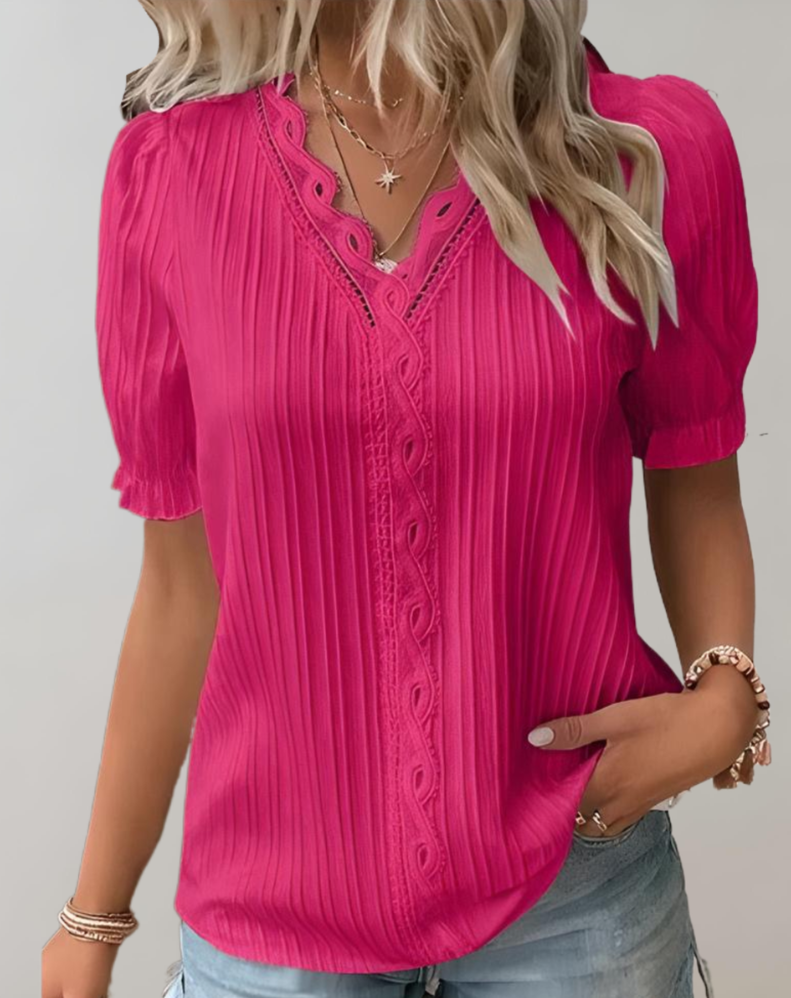 Kehlani Blouse Woman – Chic Pleated Blouse with Subtle Details & Elegant Casual Style