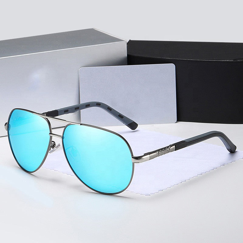 Men’s Aviator Sunglasses – Black-Gold Frame with Polarised Lenses