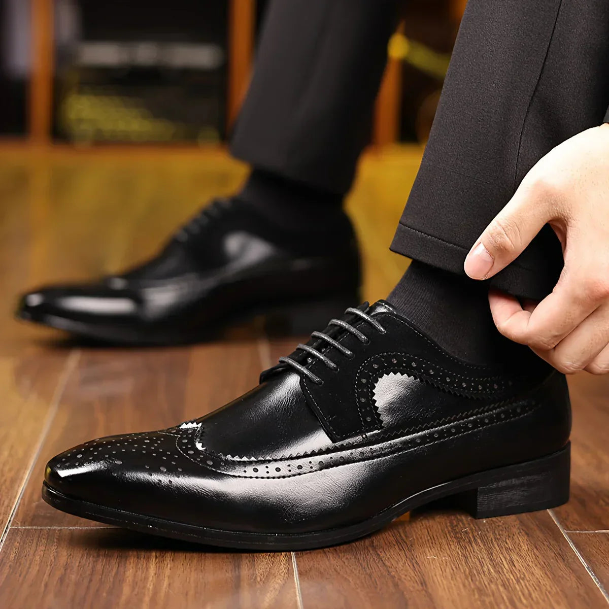 Men’s Classic Dress Shoes – Sleek Formal Design for Everyday Elegance