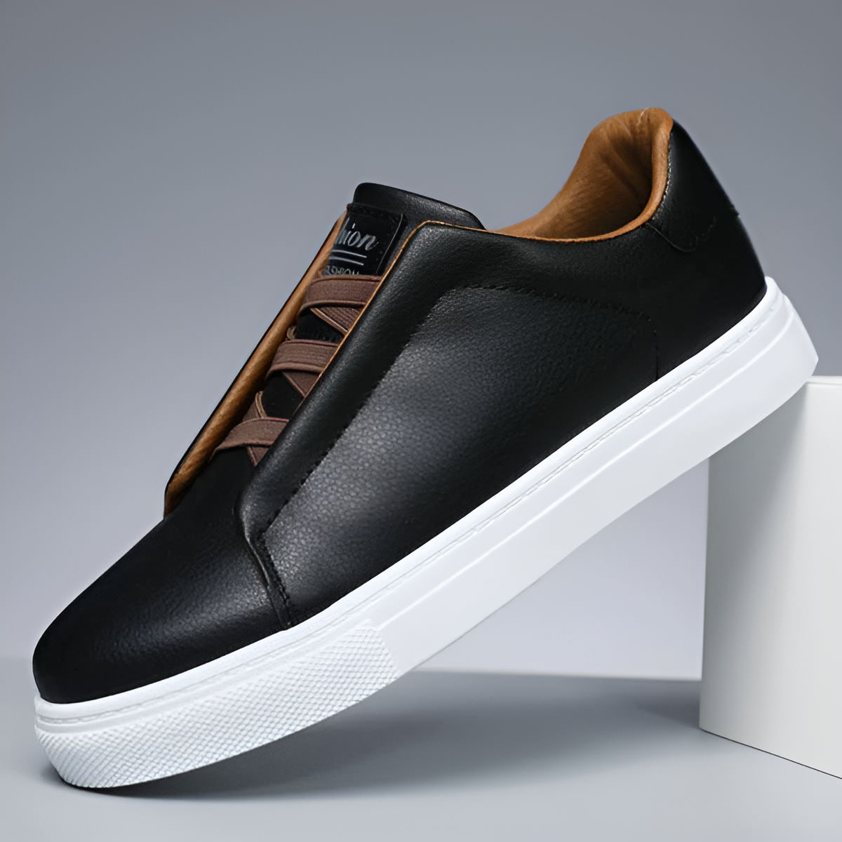 Men’s Classic Leather Sneakers