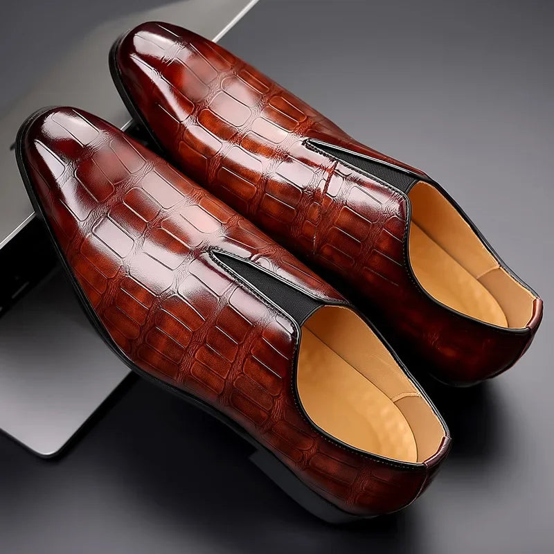 Men’s Classic Patterned Leather Dress Shoes – Timeless Design with Cushioned Comfort