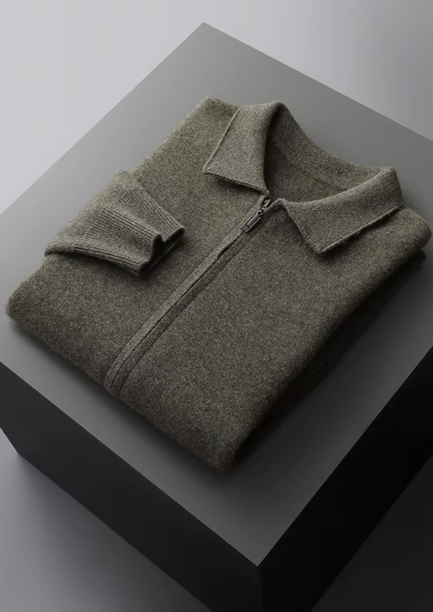 Men’s Zip-Up Cardigan Sweater with Collar – All-Season Smart Casual Layer
