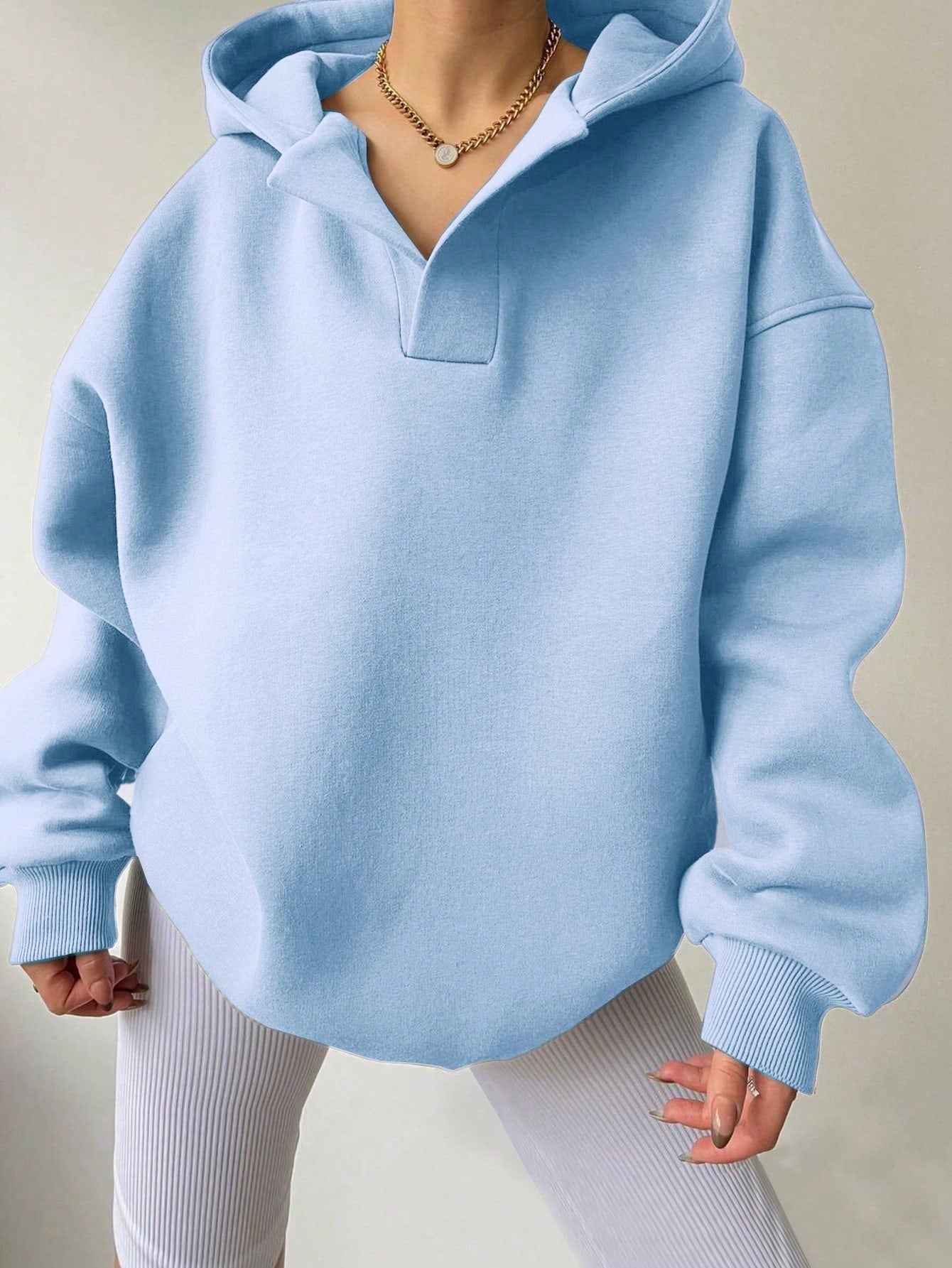 Nayeli Sweat Femme – Loose Solid Color Comfortable Hoodie for a Casual Autumn/Winter Style