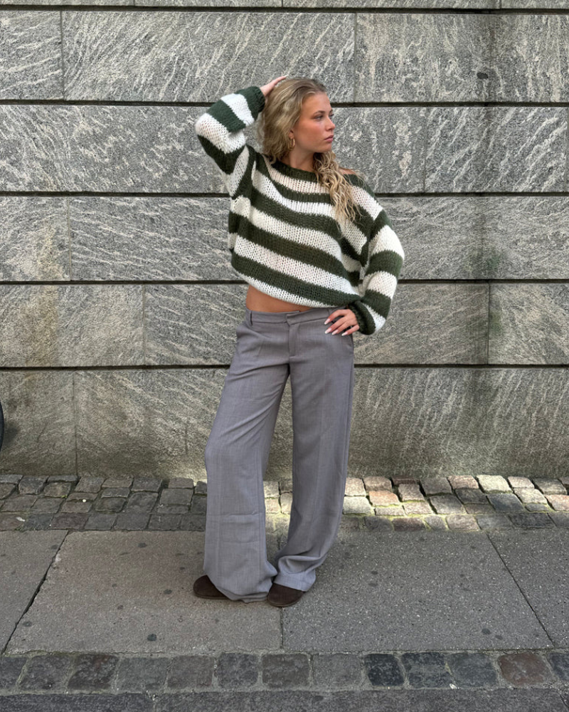 Louisa Sweater Women in Knit – Oversized Striped Sweater in Soft Material with Trendy Design