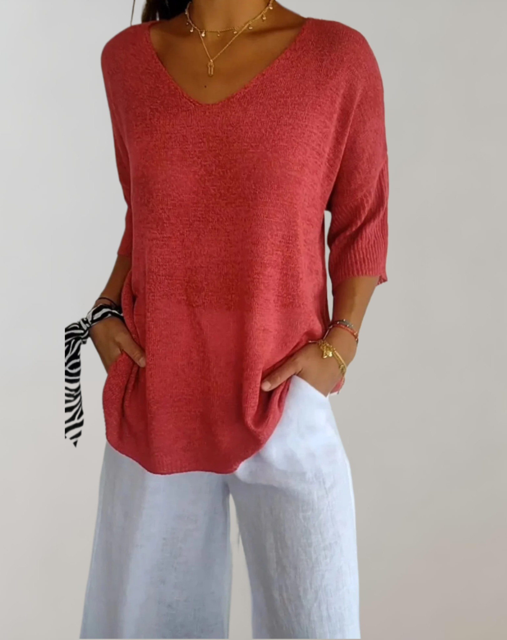 Marise Knitted Top Woman – Light Long Top with V-Neck & Elegant Casual Look