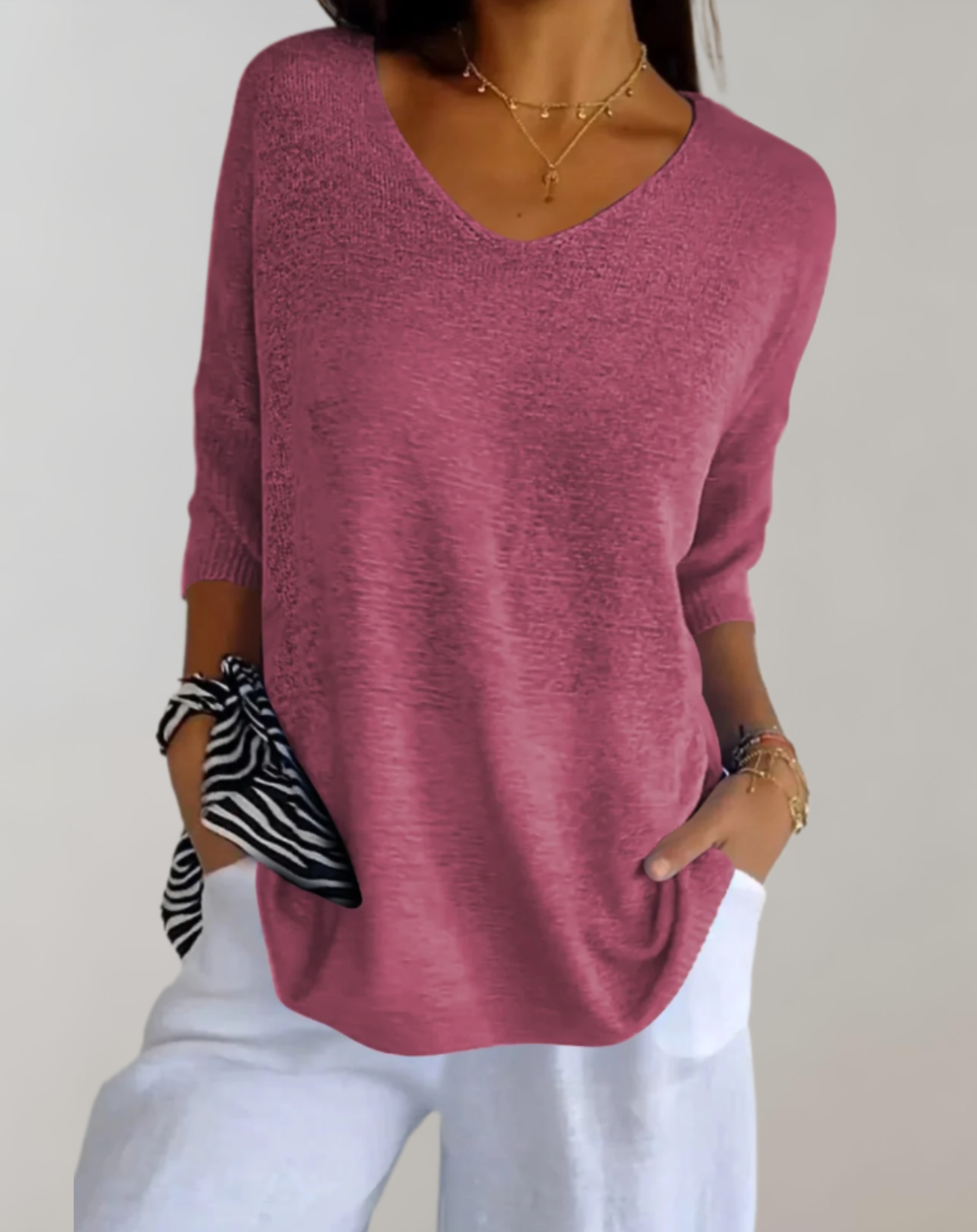 Marise Knitted Top Woman – Light Long Top with V-Neck & Elegant Casual Look