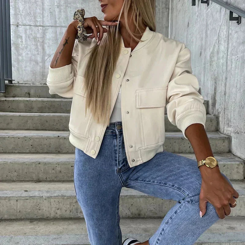 Paula Bomber Jacket Woman – Short Style with Flap Pockets & Trendy Urban Look