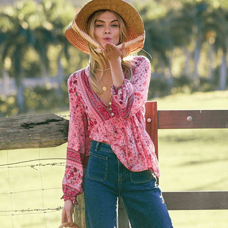Rafaela Tunic Woman Looksy – Bohemian Floral Print, Buttoned V-Neck & Flowing Cut