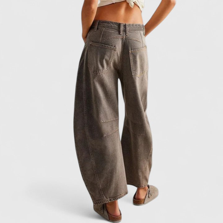 Relaxed Fit Women's Top – Flattering Silhouette & All-Day Comfort