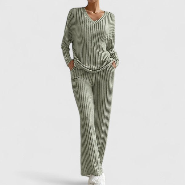 V-Neck Knit Women's Sweater – Lightweight Feel & Flattering Silhouette