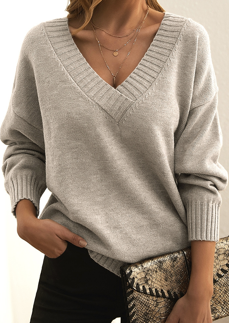 Adrianna Pull Woman – Classic Round Neck & Soft Comfortable Knit