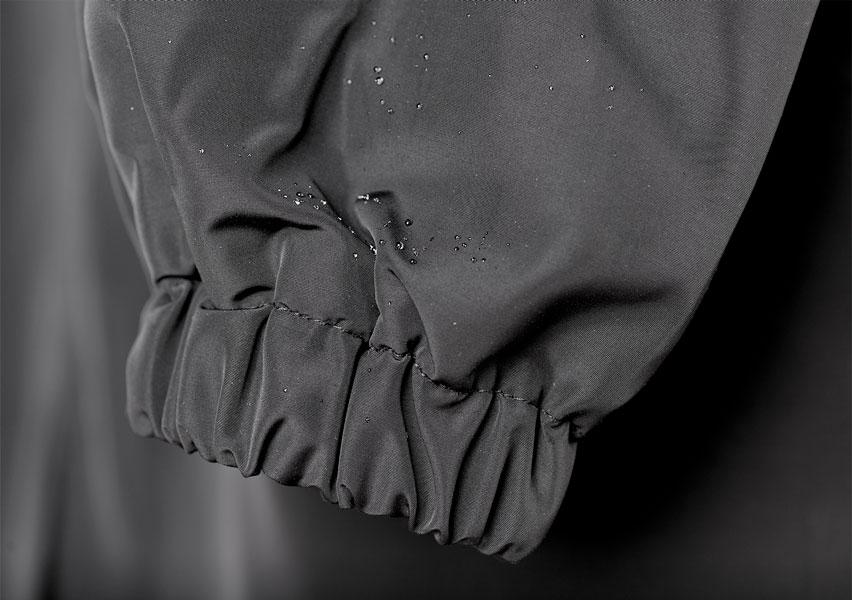 Elizabeth Raincoat for Women – Urban Waterproof with Oversize Breathable Hood