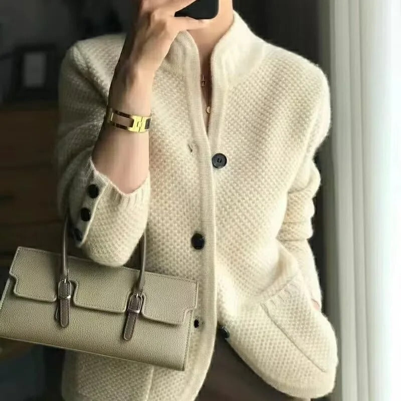 Sloane Women's Knit Jacket – Structured Fit, Chic Style & Mid-Season Comfort