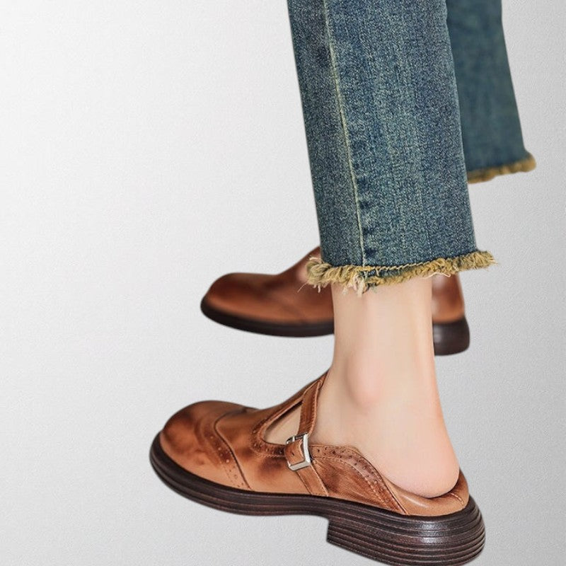 Women’s Buckle Strap Brogue Shoes – Classic Round-Toe Flats for Everyday & Office Wear