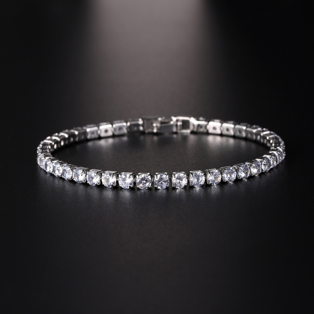 Tennis Bracelet – Round-Cut, Slim Line, Secure Clasp