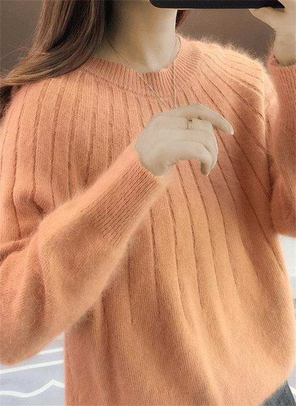 Phoebe Cashmere Sweater for Women – Soft and Luxurious Sweater with Classic Fit for Autumn and Winter