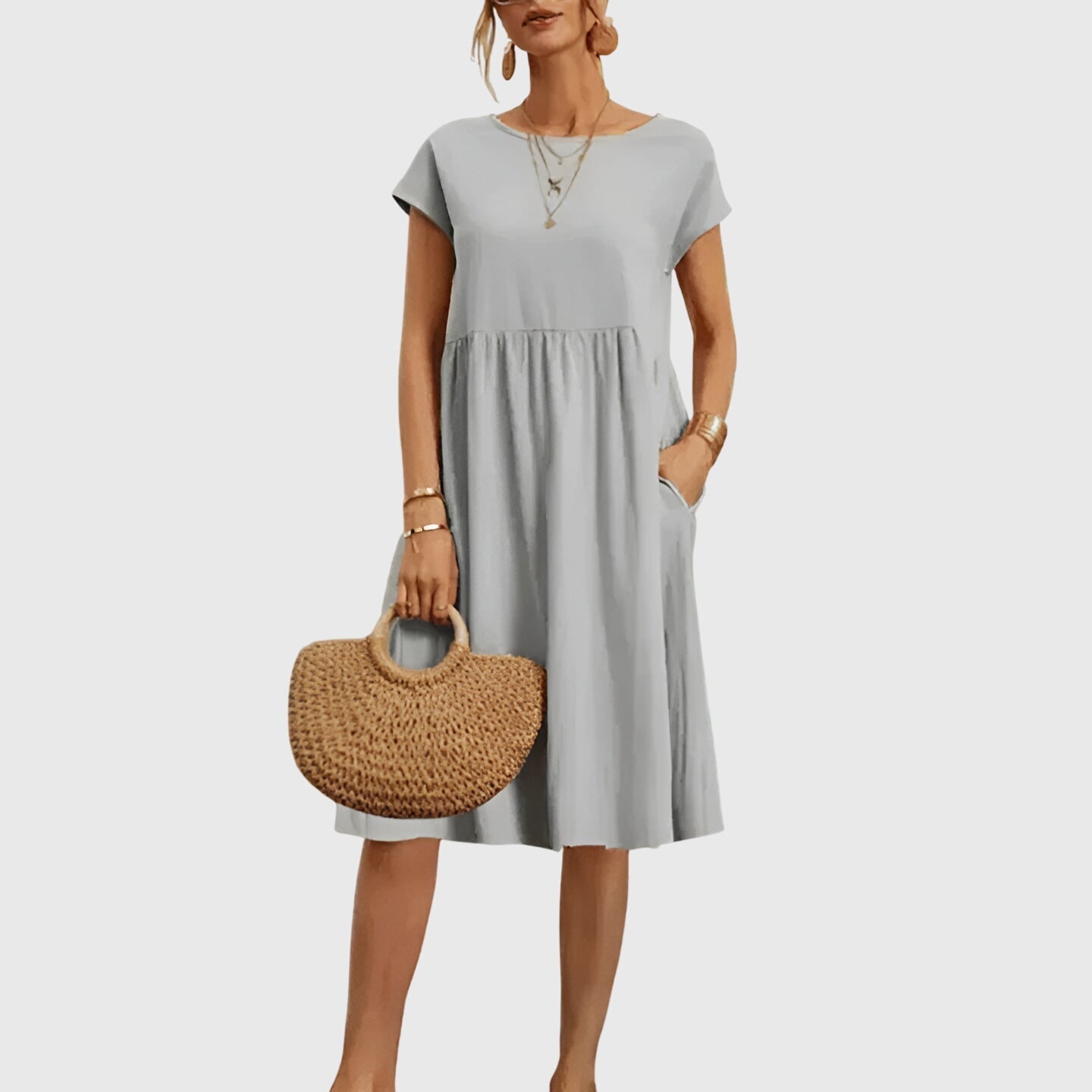 Dress – Lightweight Feel & Flattering Silhouette