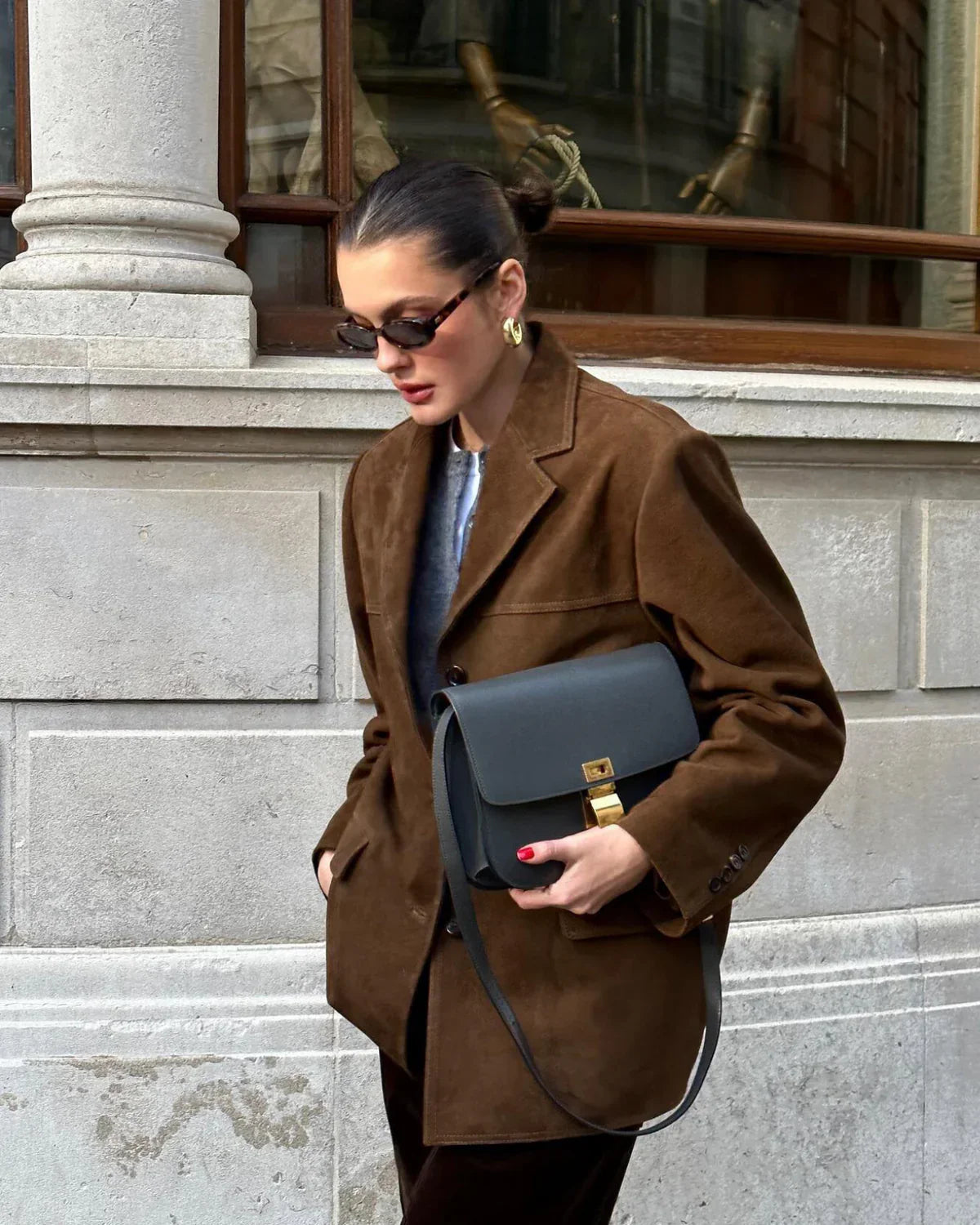 Sienna Suede Blazer for Women – Elegant Jacket with Modern Cut in Brown Suede