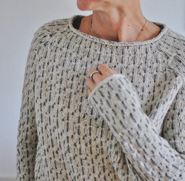 Malona Elegant Sweater for Women – Feminine Autumn Sweater with a Flattering Cut