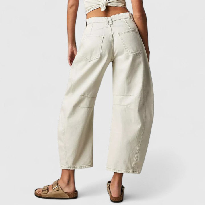 Relaxed Fit Women's Top – Flattering Silhouette & All-Day Comfort