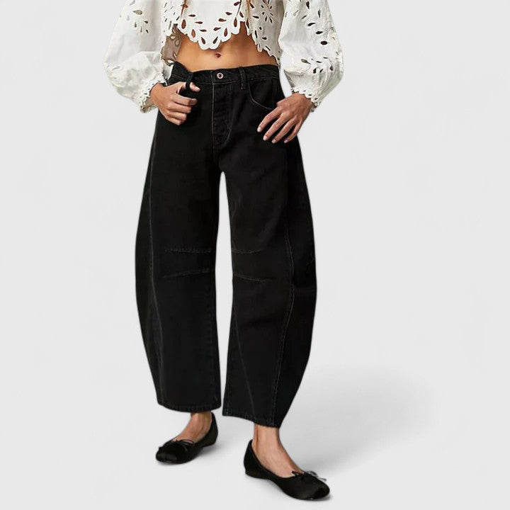 Relaxed Fit Women's Top – Flattering Silhouette & All-Day Comfort