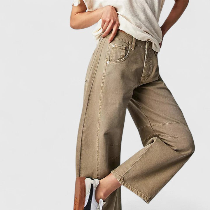 Relaxed Fit Women's Top – Flattering Silhouette & All-Day Comfort
