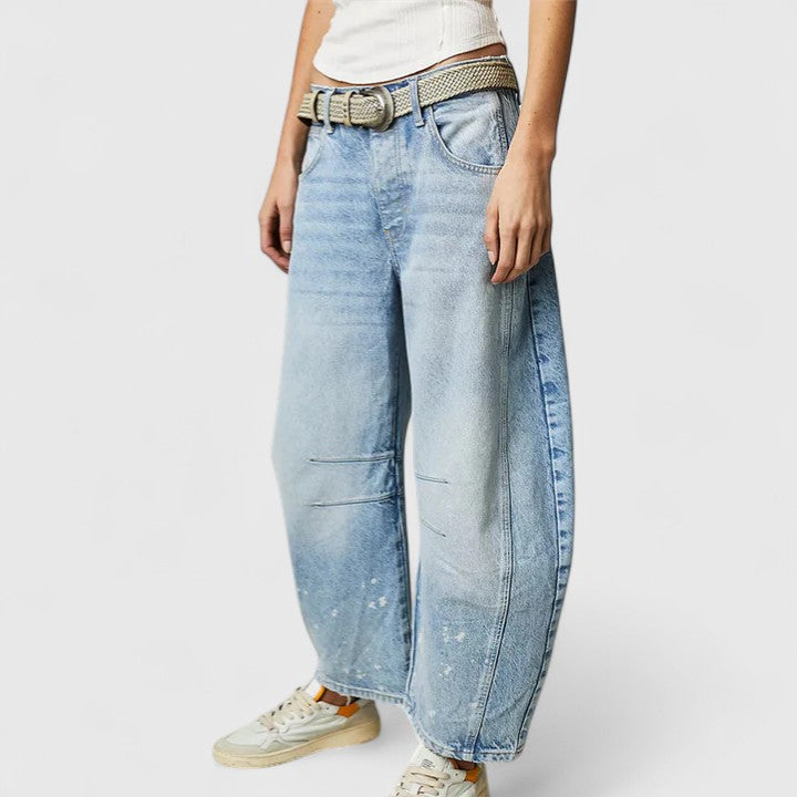 Relaxed Fit Women's Top – Flattering Silhouette & All-Day Comfort
