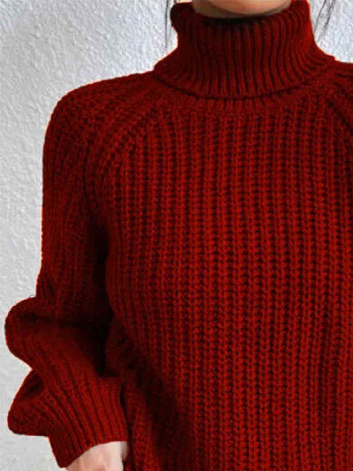 Angela Pull Woman – Ribbed Turtleneck Sweater with Chic Side Slit for Elegant Autumn/Winter