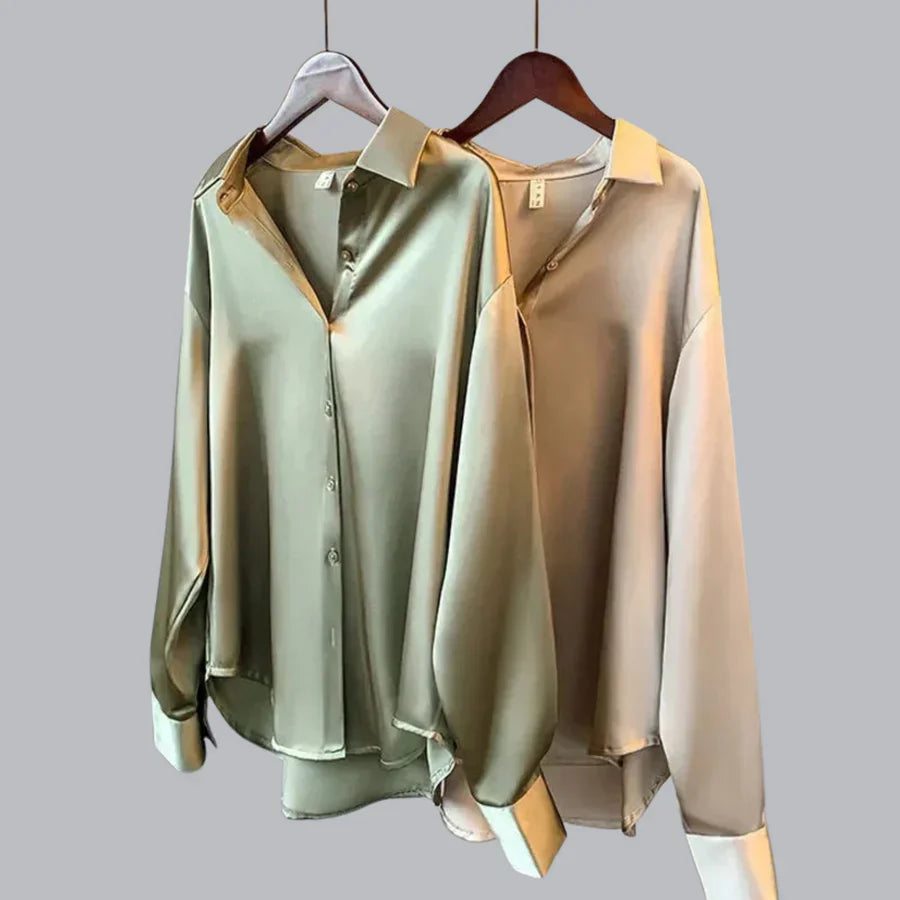 Isabelle Blouse Woman in Velvet – Luxurious Fitted Blouse with Elegant Cut for Chic and Casual Looks