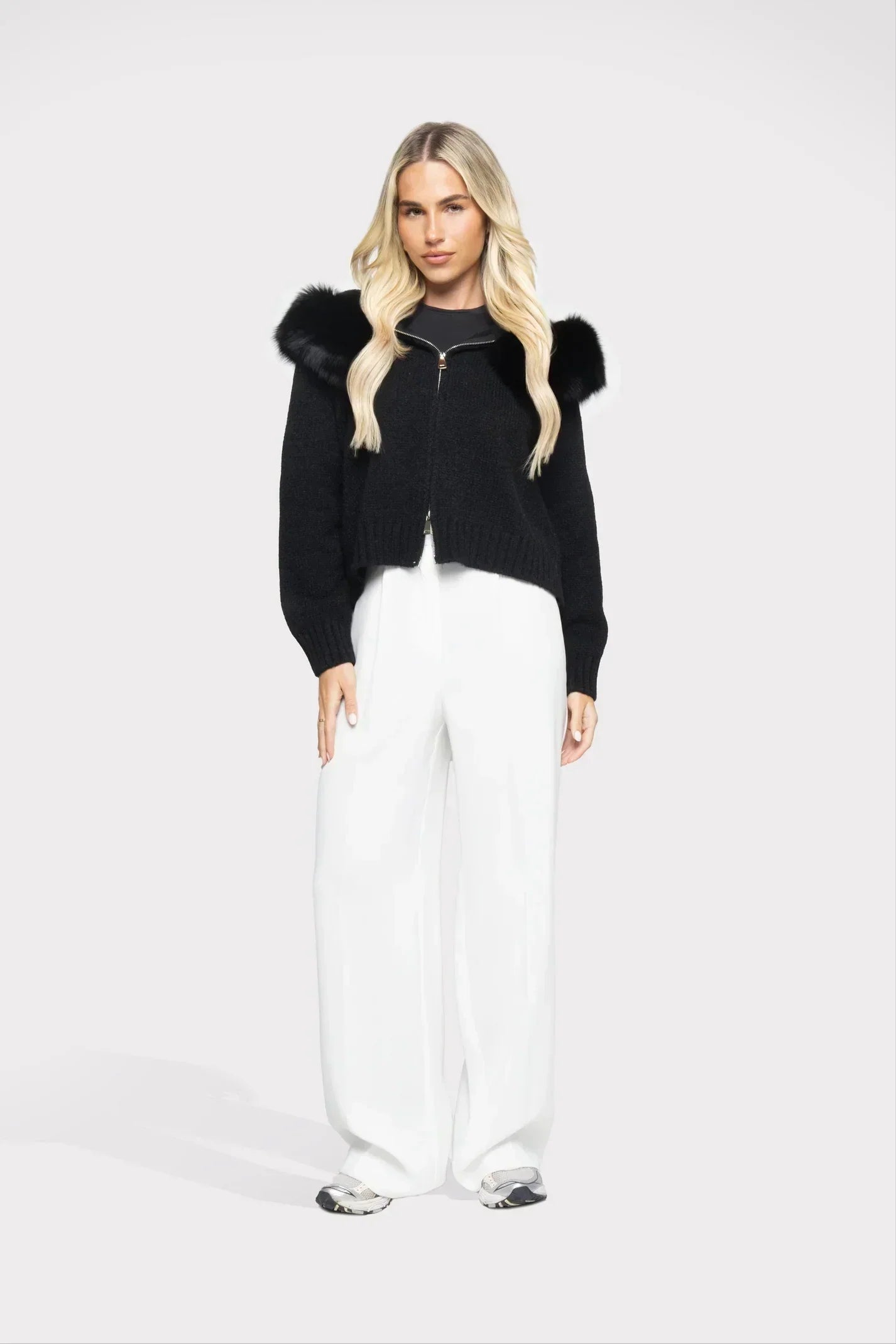 Janelle Women's Jacket – Elegant Wool Jacket with Fur-Lined Hood