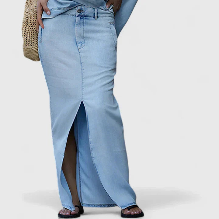 Denim Women's Top – Flattering Silhouette