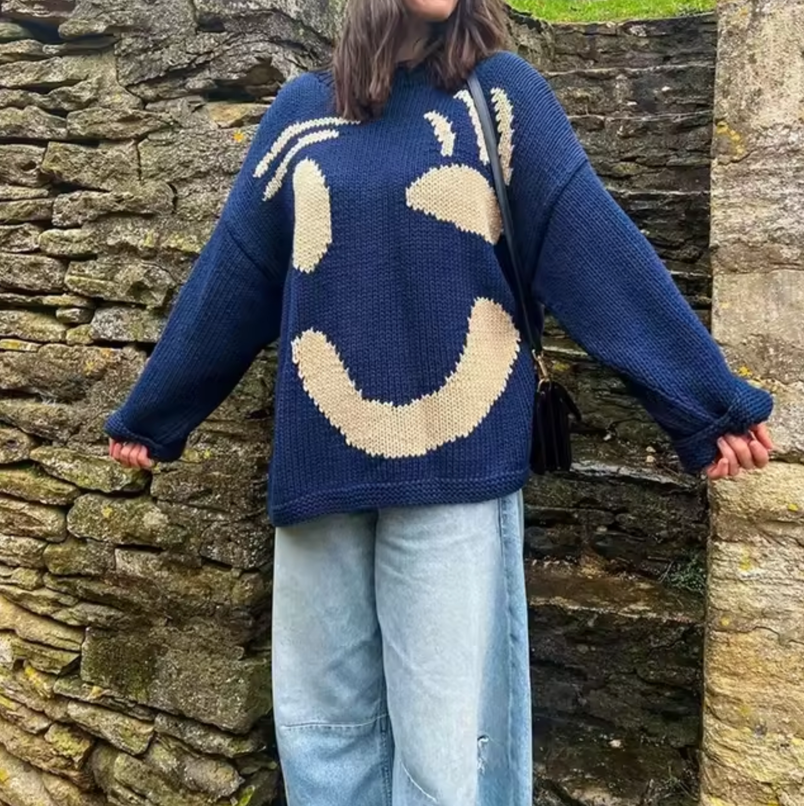 Fay Oversize Bohemian Women's Sweater – Soft Cotton Sweatshirt with Trendy Smile Pattern