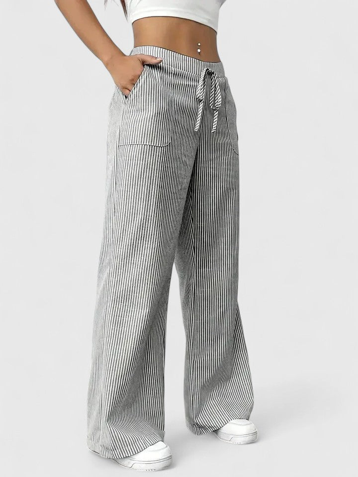Stylish Trousers – Breathable Fabric & Lightweight Feel
