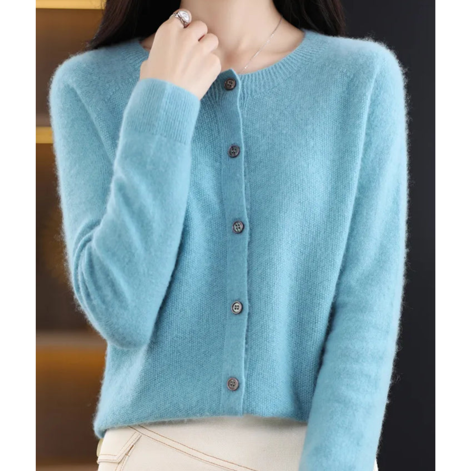 Mercy Cardigan Femme – Elegant Cardigan in Merino Wool & Soft Cashmere with Round Neck