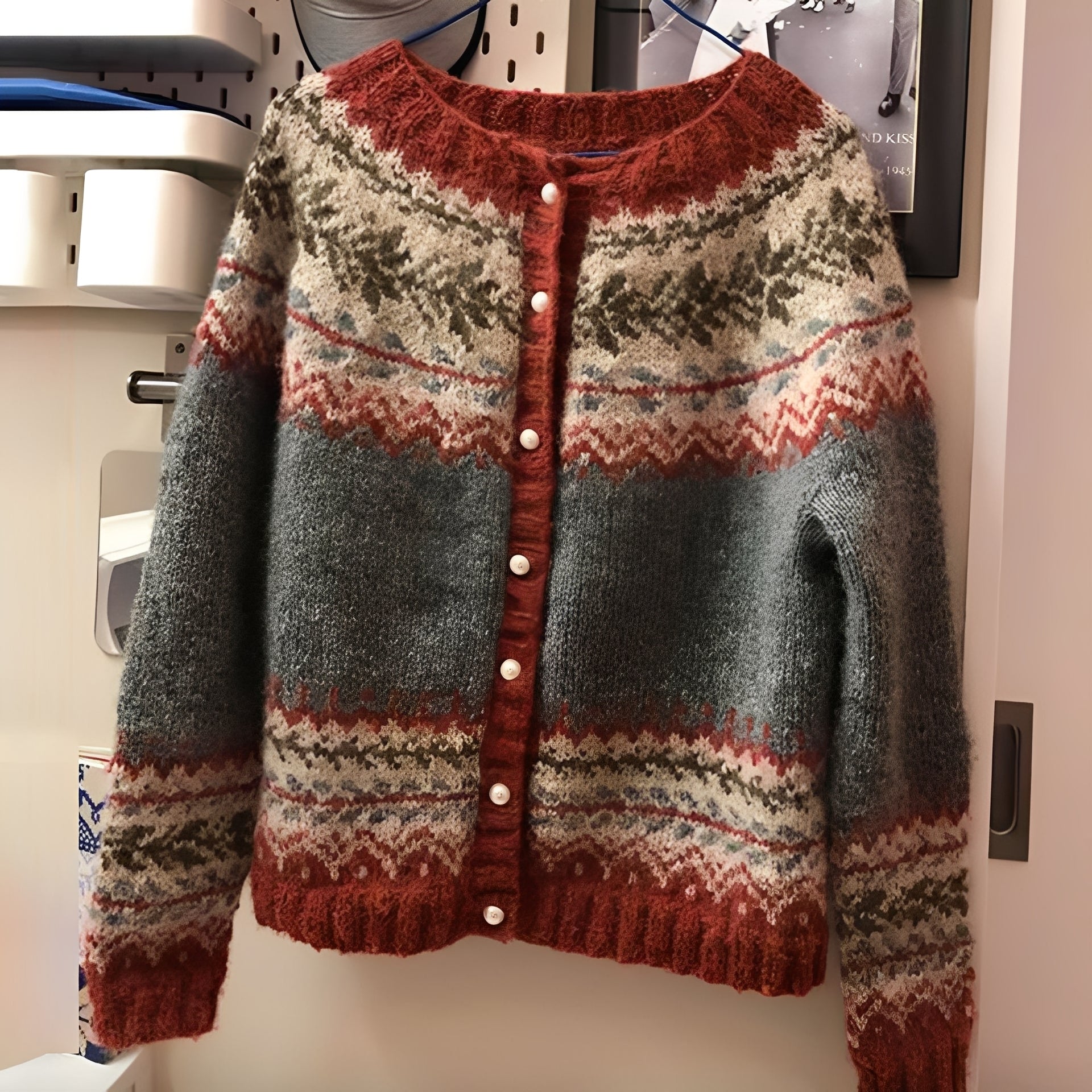 Aitana – Women's Cardigan in Ethnic Knit – Soft and Warm Scandinavian Sweater for Daily Wear